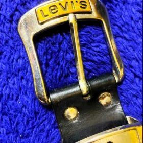 Kultowy Skórzany Pasek „Levi’s Strauss Orginal USA” Regulowany Wytłaczane Sygnatury