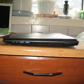 nowy mocny laptop do grania gamingowy 4k geforce i7 8x2,8 nowy gwaranc