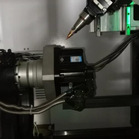 Wycinarka laserowa Fiber CNC cięcie rur i profili Model TL z głowicą ukosującą półautomat 6M podajnik