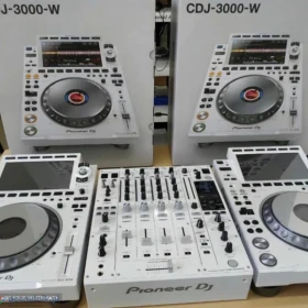 Pioneer CDJ-3000, Pioneer DJ DJM-A9, AlphaTheta Euphonia , Pioneer CDJ-2000NXS2, Pioneer DJM-900NXS2, Pioneer DJ DJM-V10-LF , Pioneer DJ DJM-S11