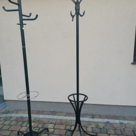 Wieszaki stojące do domu/biura/firmy