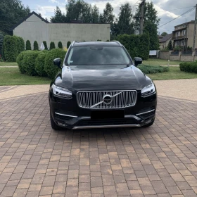 Volvo Xc90 w wersji wyposażenia Inscription Bezwypadkowy