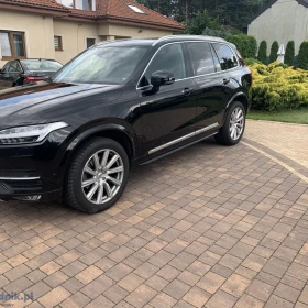 Volvo Xc90 w wersji wyposażenia Inscription Bezwypadkowy