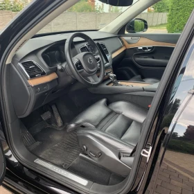 Volvo Xc90 w wersji wyposażenia Inscription Bezwypadkowy