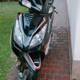 SKUTER  MOTOROWER