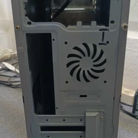 Obudowa komputerowa INCORE MidiTower szara-srebrna. Kompletna, front USB 2x2.0 i Audio. Stan bardzo dobry