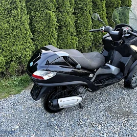 „ Piaggio mp3 - 125 ”. 2007r. Tylko : 45tys.km - Trójkołowy.