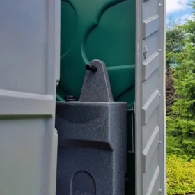 Toaleta przenośna z umywalką na sprzedaż WC przenośne mobilna Toi Toj Wysył