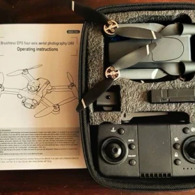 ⭐⭐⭐Polecam Bardzo Dobrej Klasy -DRON EPS UAV S 136 4K Full HD Nowy Model 4K-Silniki Bez Szczotkowe Long Live