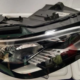 ⭐⭐⭐Polecam -Lampa przednia prawa Peugeot 3008 i5008 II 2016-2022