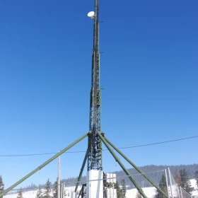 Mobile tower, cell tower - wieża nadawcza, mobilny maszt antenowy h25m