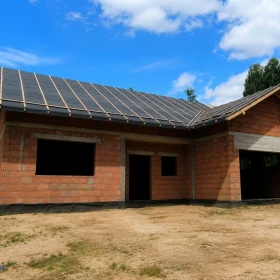 Nowoczesny dom parterowy 155 m² z garażem dwustanowiskowym