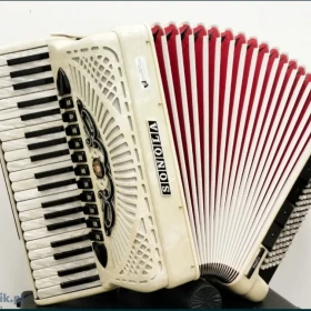 Nauka gry pianino, keyboard, akordeon