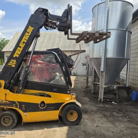 wózek podnosnik teleskopowy JCB TLT 30D/ 2002rok