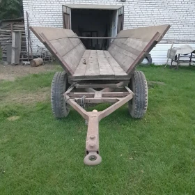 Wóz do ciągnika metalowy